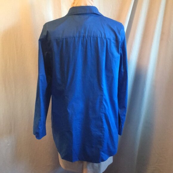 Chicos Royal blue button up blouse 100% cotton wrinkle resistant - Picture 4 of 8